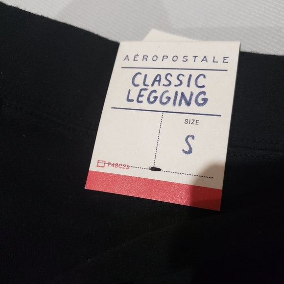 5/$15 Aeropostale leggings S - Picture 4 of 5